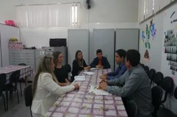 Secretaria da Assistência realiza reunião com Centro de Integração Empresa - Escola do Paraná (CIEE)