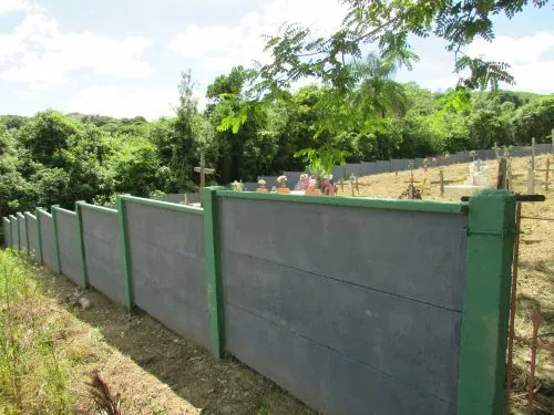 Pintura e limpeza nos Cemitérios Municipais
