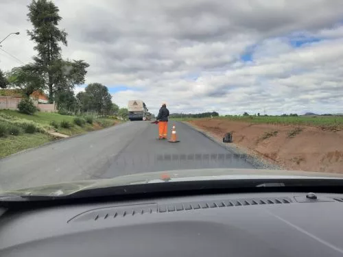 Pavimentação Asfáltica no Interior....