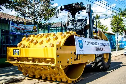 MAIS MÁQUINA NOVA PARA IVAÍ